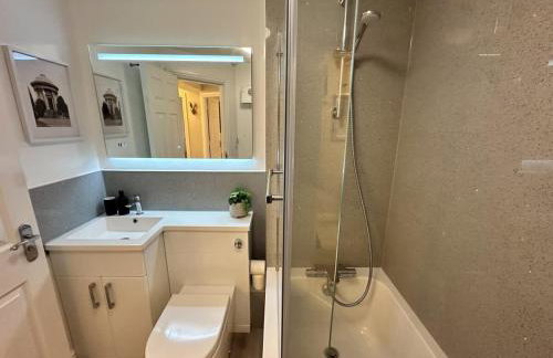 No56 - 2-bed Boutique Apartment - Hosted by Hutch Lifestyle - Foto 51