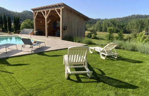 Séjour au cœur de la Dordogne avec piscine et terrasse - FR-1-616-260 - Foto 1