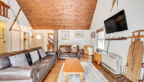 Rustic Intervale Hideaway with Deck and Wooded Views! - Photo 5