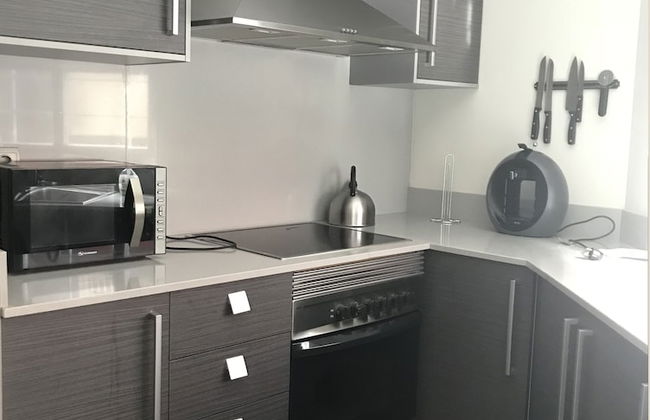 Stunning 2-bed Apartment in Pego - Photo 4