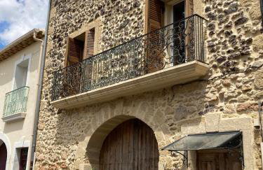 La Pomerolaise, Charmant appartement rénové dans une maison typique vigneronne - Foto 1