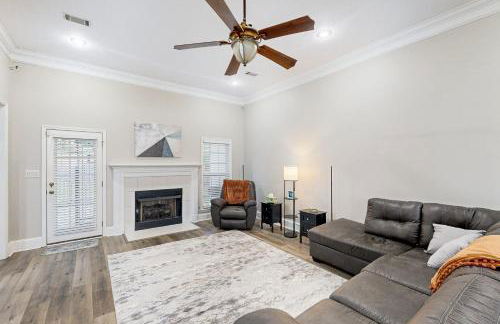 Golf, Hike and Explore Augusta Family Home with Yard - Foto 3