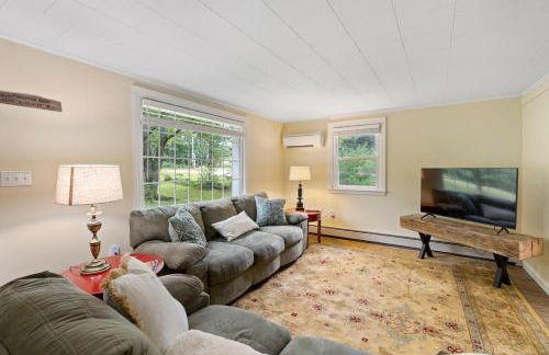 Gorgeous House on Highland Lake - Foto 4