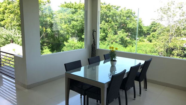 D16 Nature Villa - Foto 4, Servicio de comidas en la habitación