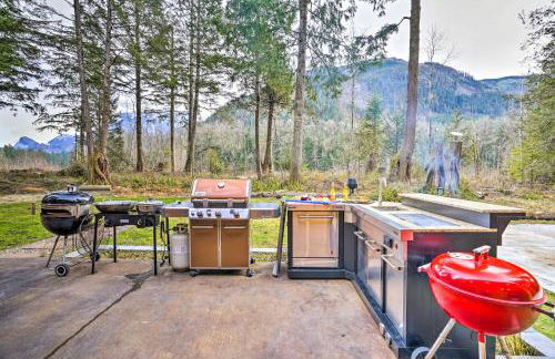 Heated Swim Spa! 15-Acre Cabin on Skykomish River - Foto 31