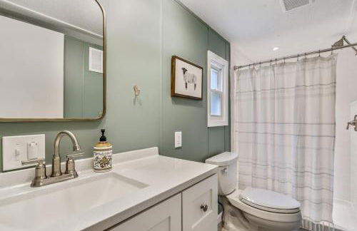 The Farmer's Cottage at Kings Crossing - Foto 10