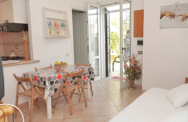 Charming Villa for 6 Guests Baia Verde Gallipoli - Photo 9