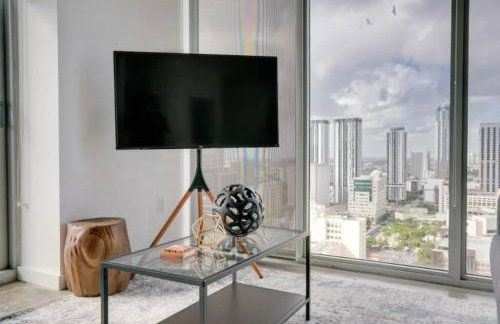 Sun-Splashed 1BR Condo unit in DWTN Miami with WFH - Foto 9