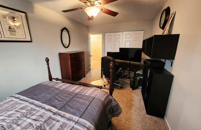 Beautiful APT W Office Area 2BR Long Term - Foto 24