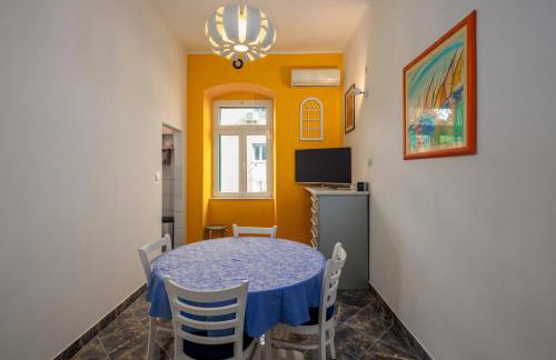 Top Location Downtown & Beach Bacvice Apartment - Foto 19