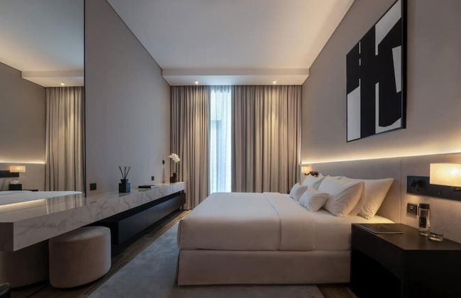 Lusso Hometels J One - Photo 15