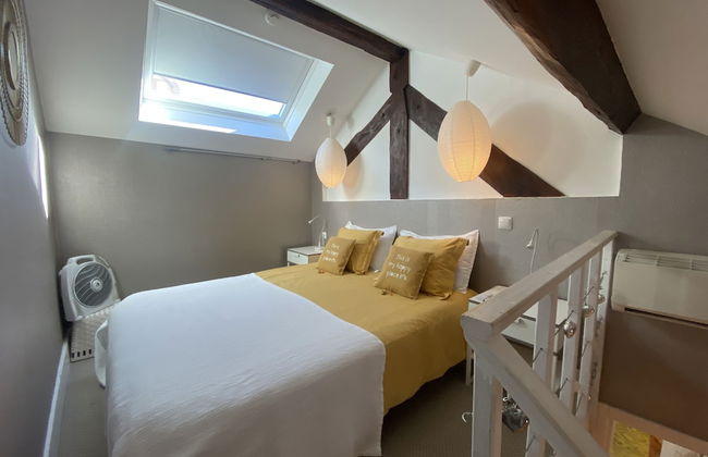 Studios with Mezzanine Rua da Moeda - Foto 16