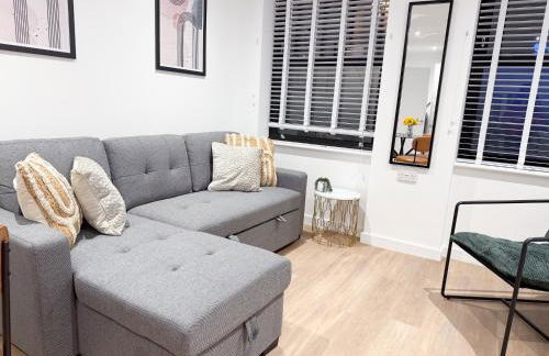 Spacious Modern 1 Bed Apartments in St Neots - Perfect for Contractors & Professionals - Free Parking - WiFi - Fully Equipped Kitchen - Smart TV Ideal for Work Stays and Long Projects - Foto 26