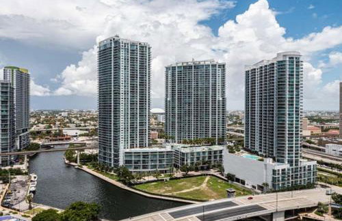 Exclusive, Amazing, Bright and Spacious at Brickell - Foto 34
