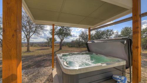 Evergreen Escape W/hot-tub 5 Min to Downtown! - Foto 3, Other