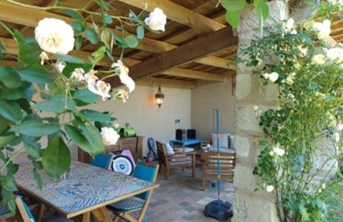 Rose Barn - Adorable country home with private pool - Foto 27