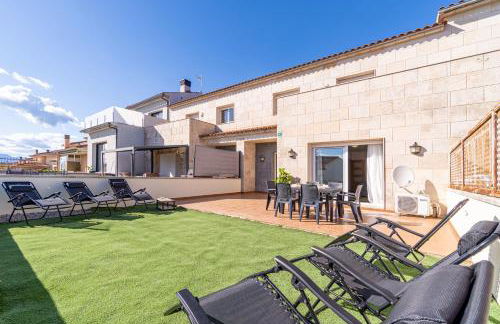 Jouvacations Ripolles Figueres-Vilafant - Foto 9