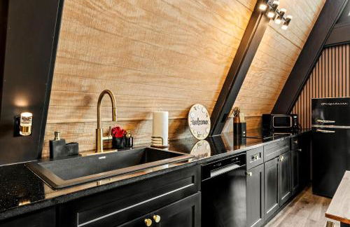 Modern A-Frame Cabin with Breathtaking Views of the Smoky Mountains, Perfect for Families or Groups - Foto 54