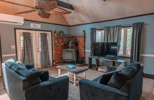 Cheerful Chalet - Fireplace, BBQ, Firepit& Hottub - Foto 29