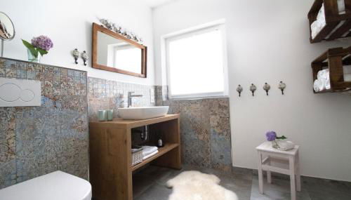 Zur alten Rebe Ferienhaus und Weingut - Photo 2