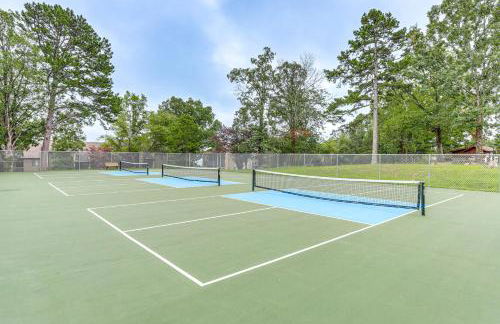 Fairfield Bay Home On Golf Course with Fenced Yard! - Foto 31