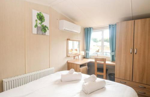 Paws & Paths: A 3-Bedroom Retreat in Fritton - Foto 25