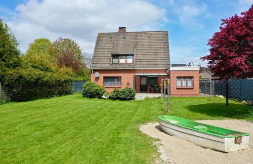 Ferienwohnung im Erdgeschoss mit eingezäunten Garten und Terrasse - Foto 3