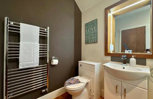 Stylish 2 Bed Apartment sleeps 4 - Foto 15