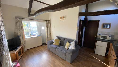 Forge Cottage, Cosy Couples Retreat in the Devon Countryside, Indoor Pool, Tennis Court and Tarka Trail Access - Foto 5