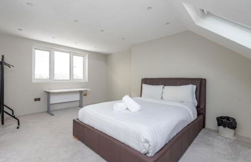 Spacious 4BR Home Garden & Office Space - Foto 23