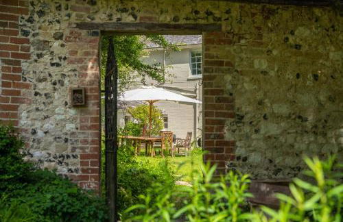 Henge Estate - Large Manor with ensuite double rooms, hot tub and tennis court - Foto 31