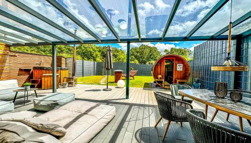 JUNIPRO Luxury Apartments - Foto 2, Garden, Garden view