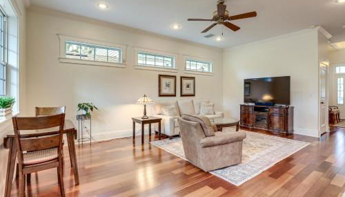 Extended-Stay Oasis! Prime St Pete Home with Office - Foto 5