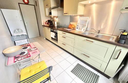 Le bijou d'Ivelina - 3 chambres - wifi - parking - Foto 8