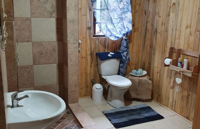 Hout Huisie Wooden House Self Catering Africa Bush Vacation In Marloth Park - Foto 11