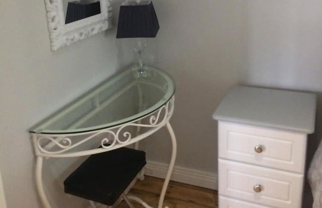 Apartment Sleeps 2 With Wood Fire - Foto 10