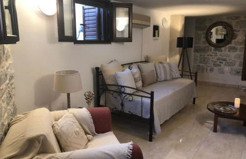 Kamares Cave House 3 - Photo 39