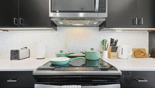 Upscale Penthouse Pool, Gym and Garage - Foto 5