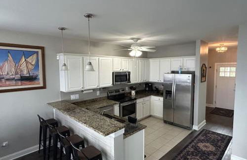 Relax,Fish,Grill,Chill! Pup,Kid Friendly Riverfront Paradise! Amenities,Gameroom - Foto 29