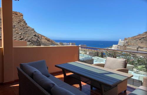 Apartment with views of sea and mountains - Photo 19