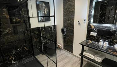 studio269 - Foto 4, Shower