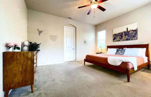 One Story Pet & Family Friendly Fireplace - Foto 35