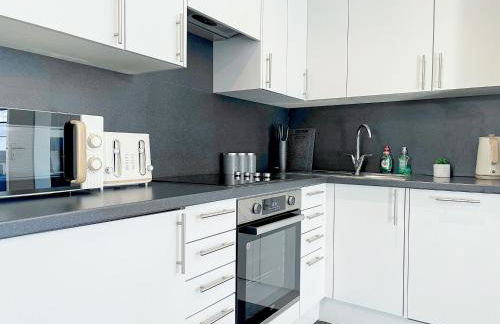 Modern 1-Bedroom Apartments near Shoreditch, Old Street & Hoxton by NourNest Apartments - Foto 52