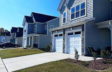 Simple Elegant Single Family Home DT Raleigh - Foto 16