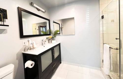 Luxury Oasis in Central Valley w Pool & Spa Topeka - Foto 28