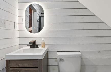 Evergreen Lodge by AvantStay Poconos Lake Cabin Fireplace Large Deck Near Jack Frost Kalahari - Foto 28