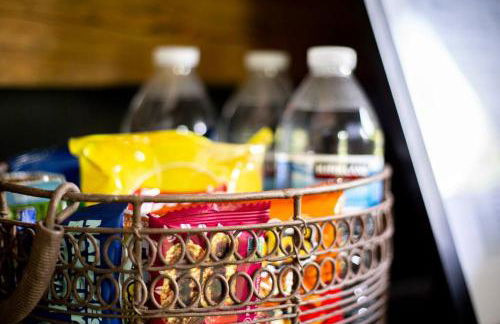 NEW - Modern Rustic Retreat Ardmore Chalet - Foto 14