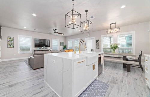 Heated Pool & Spa! Close To The Beach! - Photo 21