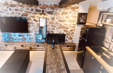 calm stone house elemm - Foto 2