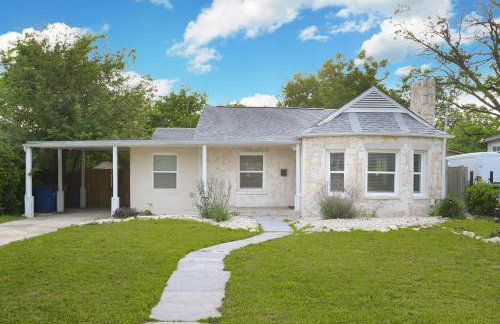 The Marbled Speakeasy - San Antonio Luxury Home by the Alamo - Foto 8